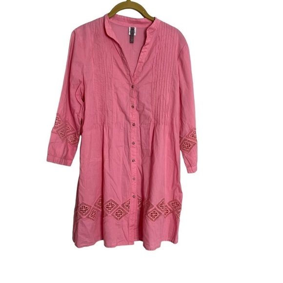 XCVI Pink Eyelet Button Down Cotton Blouse Small - Picture 1 of 7